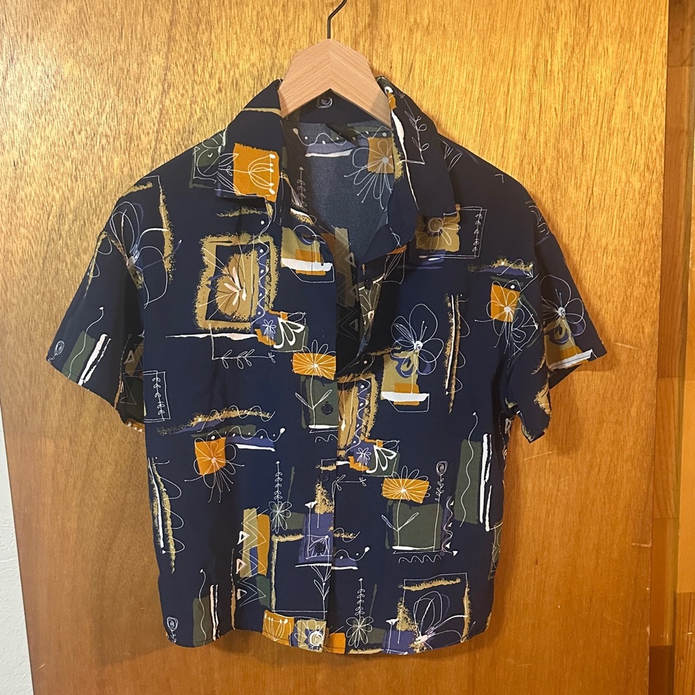 SHEIN Navy Abstract Print Button Down Shirt